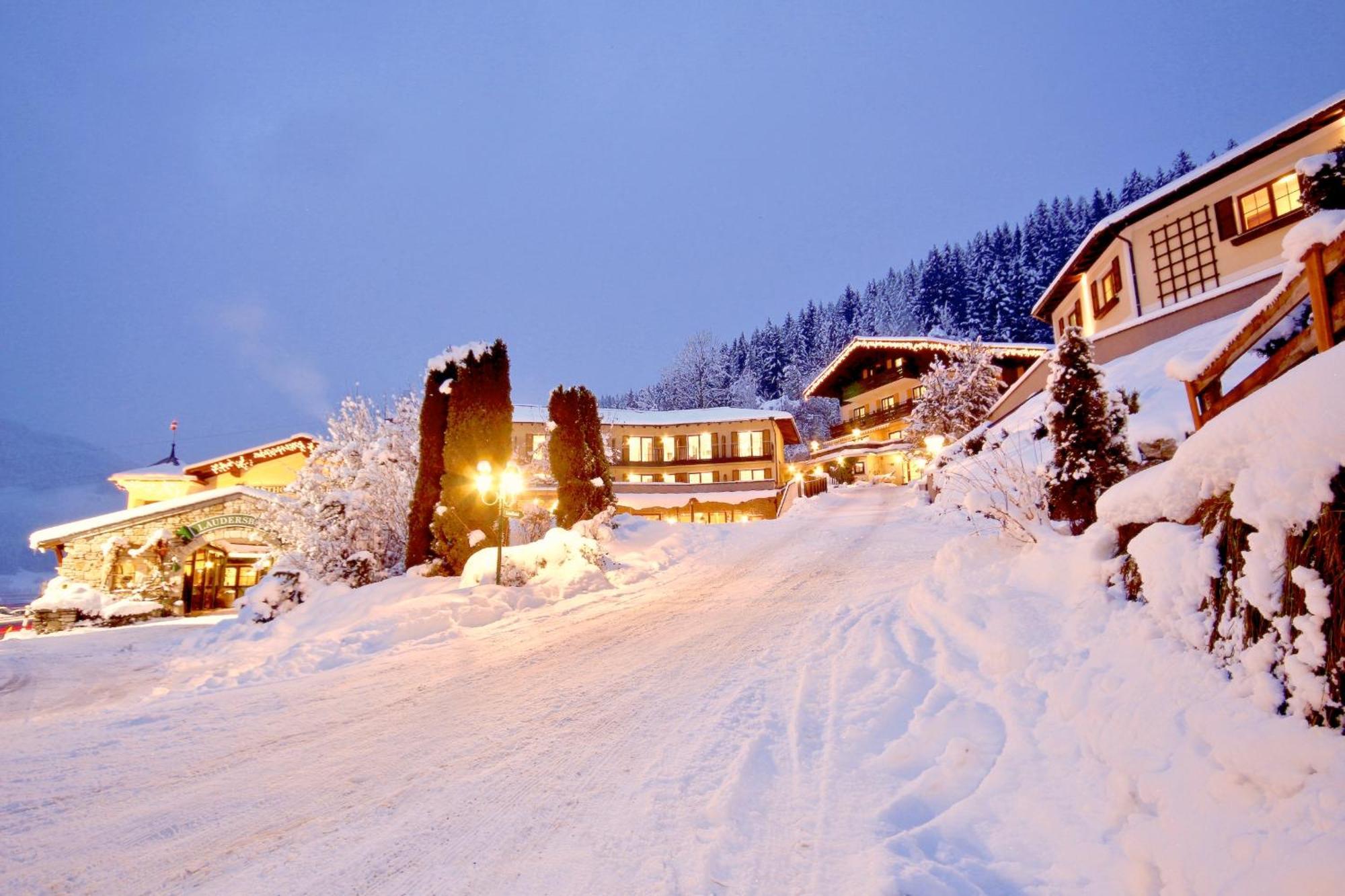 Landhotel Laudersbach Altenmarkt im Pongau Bagian luar foto